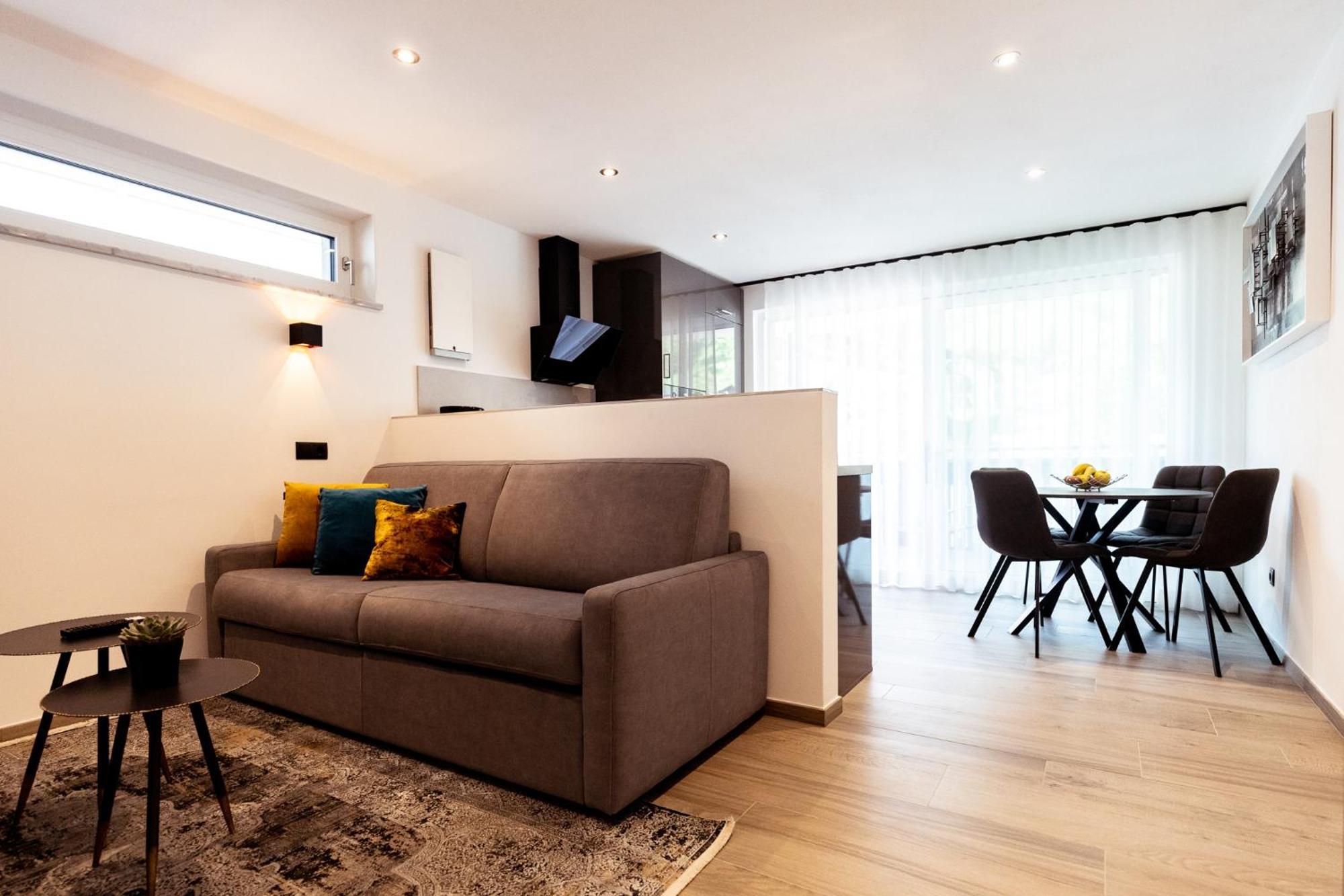 סן מאורו Ramoser Living Apartments מראה חיצוני תמונה